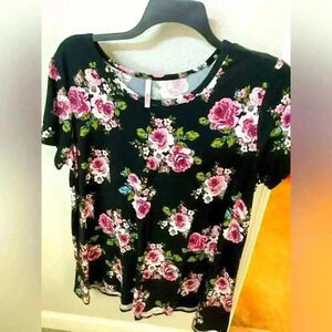 Women’s Floral Shirt - size XL